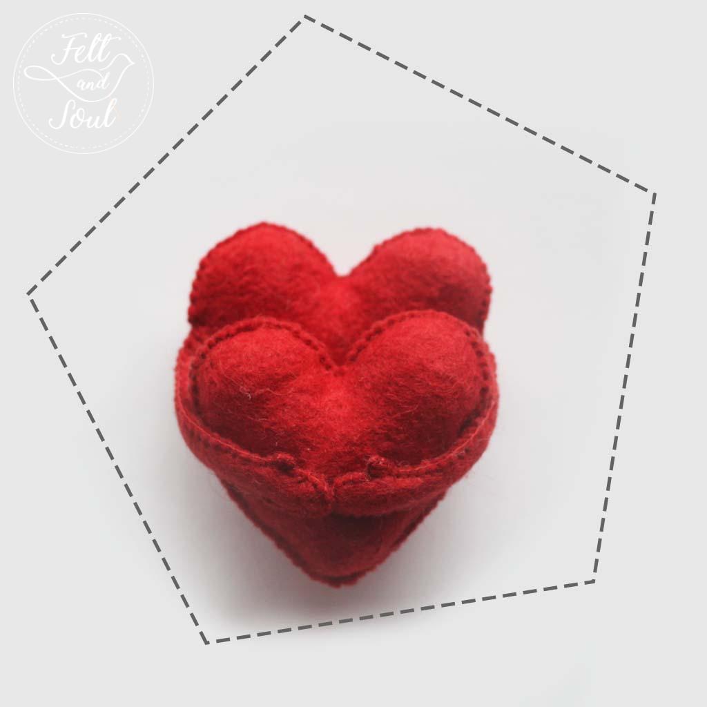 Ölelős szív gyapjú filc figura szabásminta